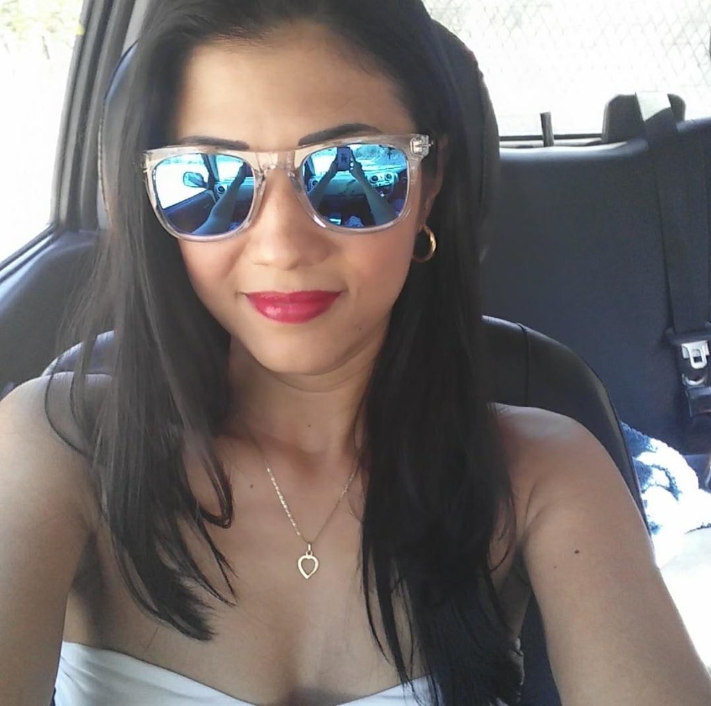 TuToxiAnitha's tweet photo. Hola buenos días soy “nueva” en twitterland y quiero que me den RT para que me conozcan .. solo por hoy! 😚 https://t.co/SY42U0lKfY