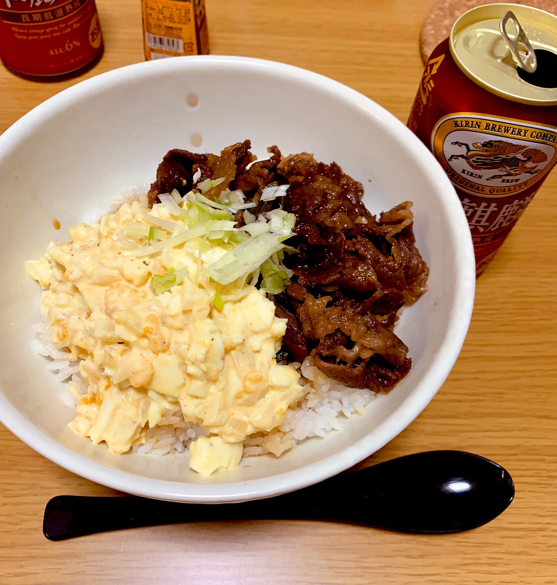kendocooking's tweet photo. タルタル肉飯

煮干で食べたタルタル肉飯が美味すぎたので作りました！
東北大剣道部の血液は煮干のスープで出来ています
燕三条が、食べたい
部活後に、食べたい
サウナ後に、食べたい

#千極煮干
#ミスター東北大髙井努 https://t.co/4EOm9QfpEG