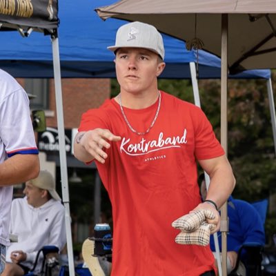 FoilesJarod's tweet photo. #NewProfilePic https://t.co/eTsQp4L23v