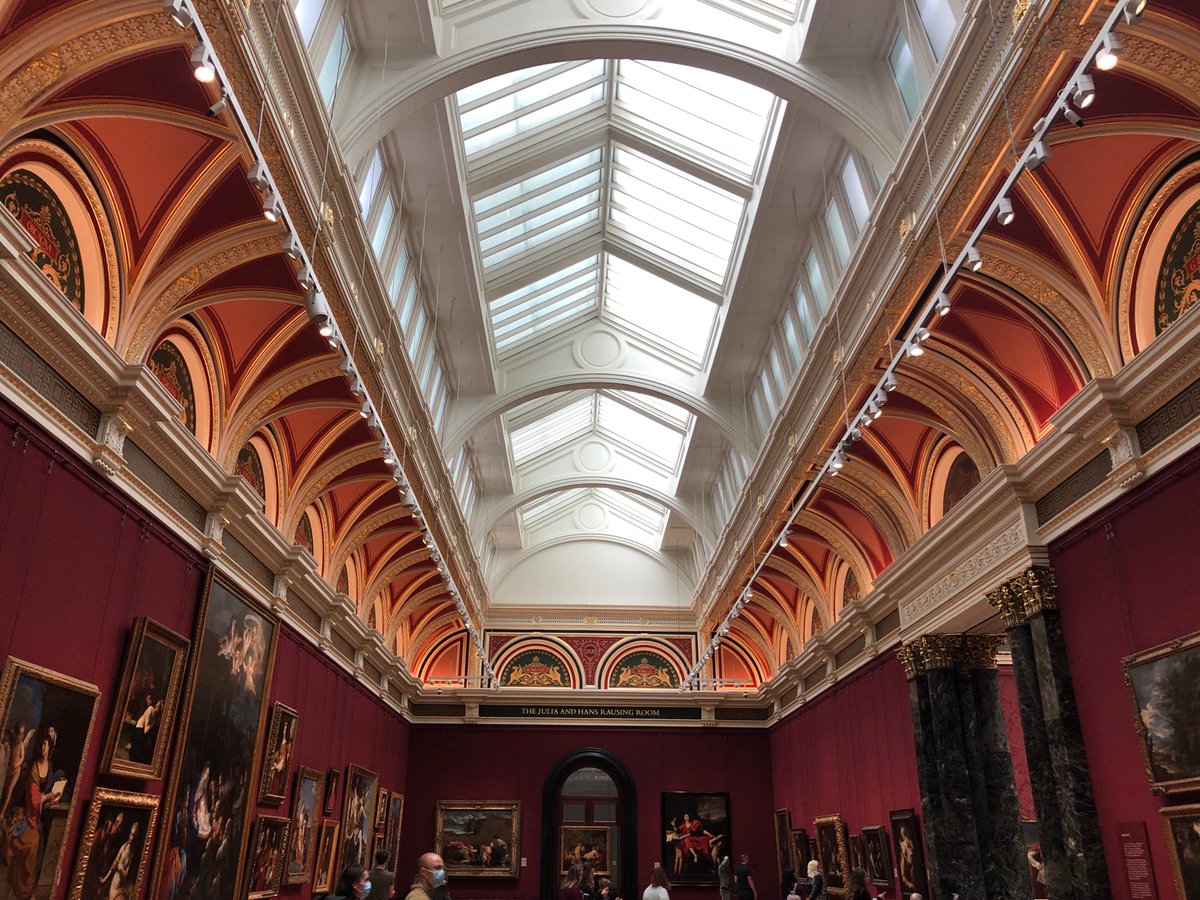 Friday afternoon enrichment at the National Gallery! <a href="/OATLatimer/">Ormiston Latimer Academy</a> @SeamusOates