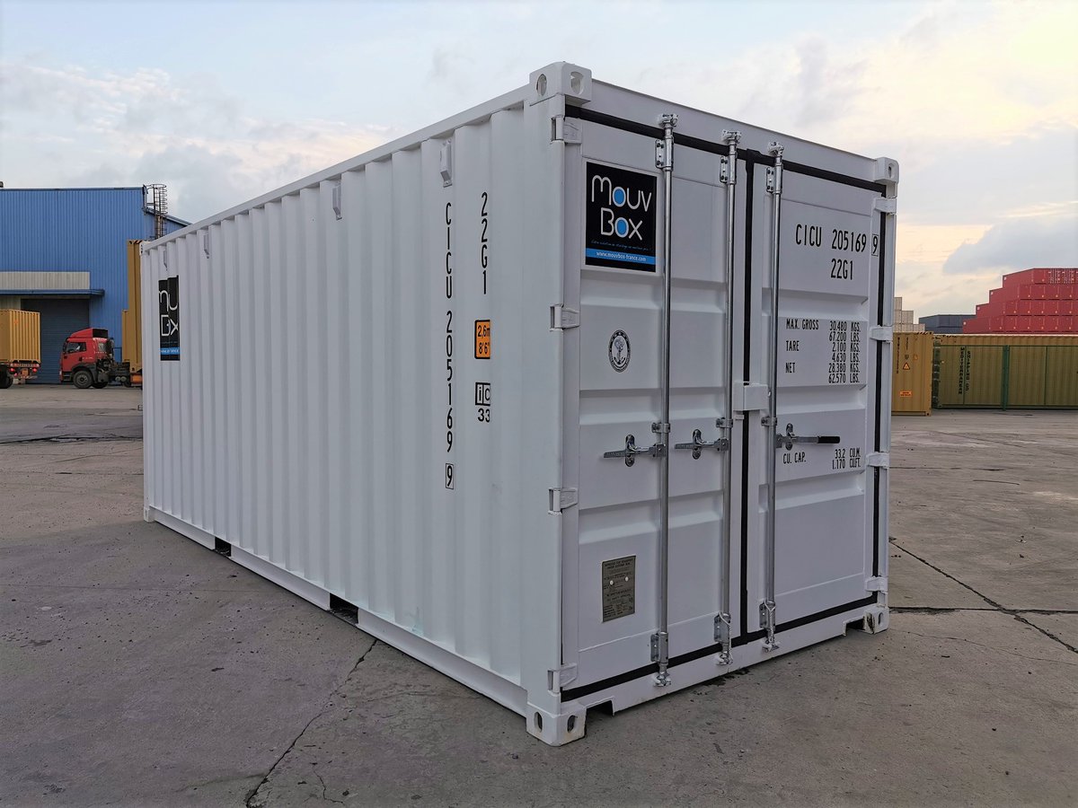 MouvBox's tweet photo. 😎 La star des containers, c'est LE container maritime 20 pieds
✅ Découvrez nos containers 20 pieds 👉 https://t.co/RLl87teZq7

#mouvboxfrance #mouvbox #conteneurmaritime #conteneur #container #containers #containership #shippingcontainers #20ftcontainer #20ftcontainers https://t.co/IL0xzTQxzN