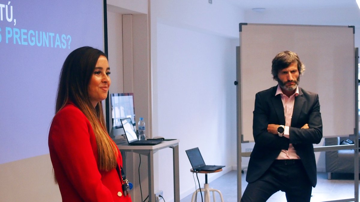 HaysEspana's tweet photo. Ayer, @Imma_MartinezCh, National Industry Business Manager, y @JoanJosepJimnez, Associate Director de #HaysExecutive, realizaron una presentación sobre atracción y retención de talento en la Junta Directiva de @ClusterCICAT. ¡Muy agradecidos por la oportunidad! https://t.co/W0m0nAqKBw