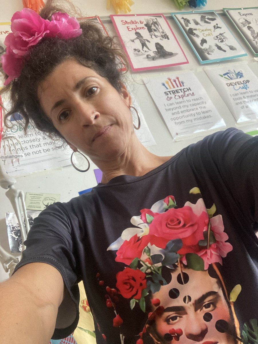 VandoraART's tweet photo. Happy Hispanic Heritage Month!  Viva Frida! https://t.co/Y74CaChWM8