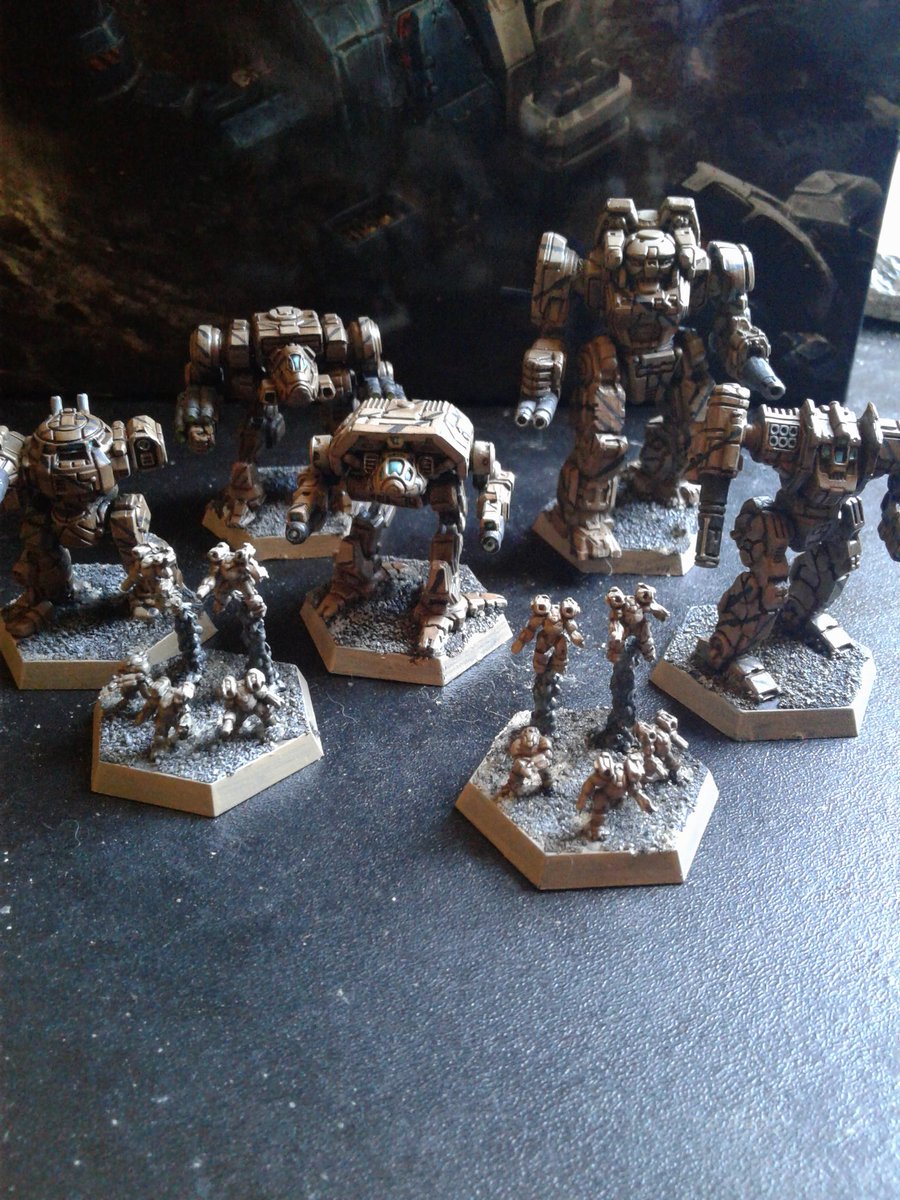 MFangrender's tweet image. Clan Wolf Epsilon Galaxy. Aside from decals and flatcoat they're done..finally. #battletech #miniature  #clanwolf #epsilongalaxy