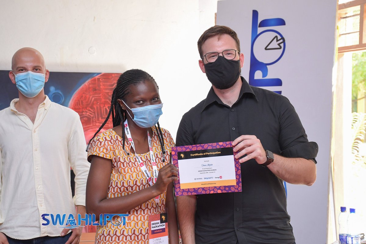 swahilipothub's tweet photo. Today was the last day of the hackathon. We were honoured to have been paid a visit by Dr. @Kingi_William Mombasa County Deputy Governor.
#EUafricathejourney
#DesignHackathonMsa https://t.co/hrTzJL2zIP