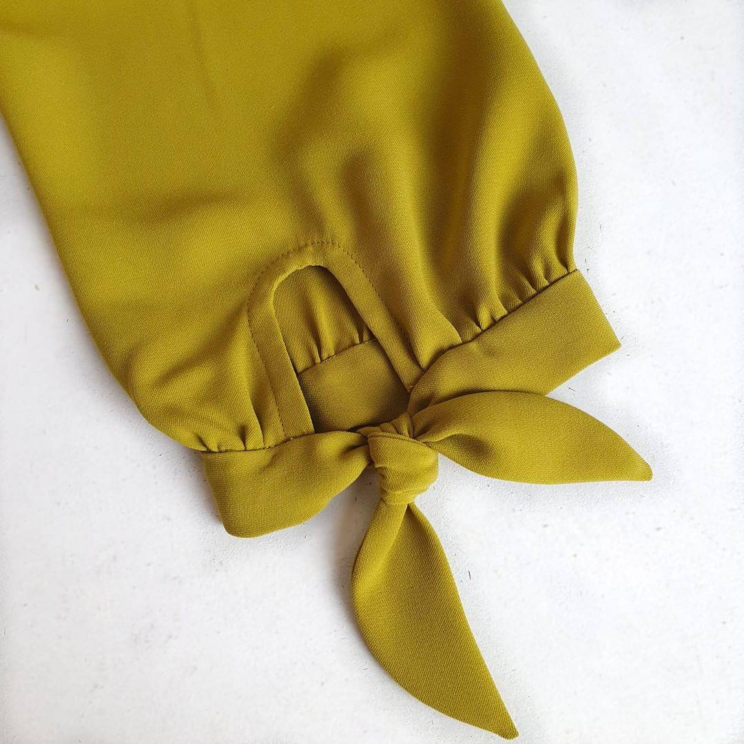 SimpMcCalls's tweet photo. Share your plans in the comments!! Who has a date with their sewing machine this weekend!?
I'm sneaking a little bit in today and then have most of Sunday to sew π₯³π₯³
This in progress sleeve is #m7974 view B. A real beauty right?
#mccalls7974
https://t.co/BkKbFX3Cao https://t.co/c8RSNgeOEI