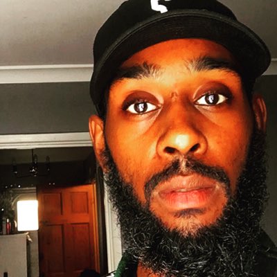 Aaron_Edwards_'s tweet photo. #NewProfilePic https://t.co/AwBMYu1Era