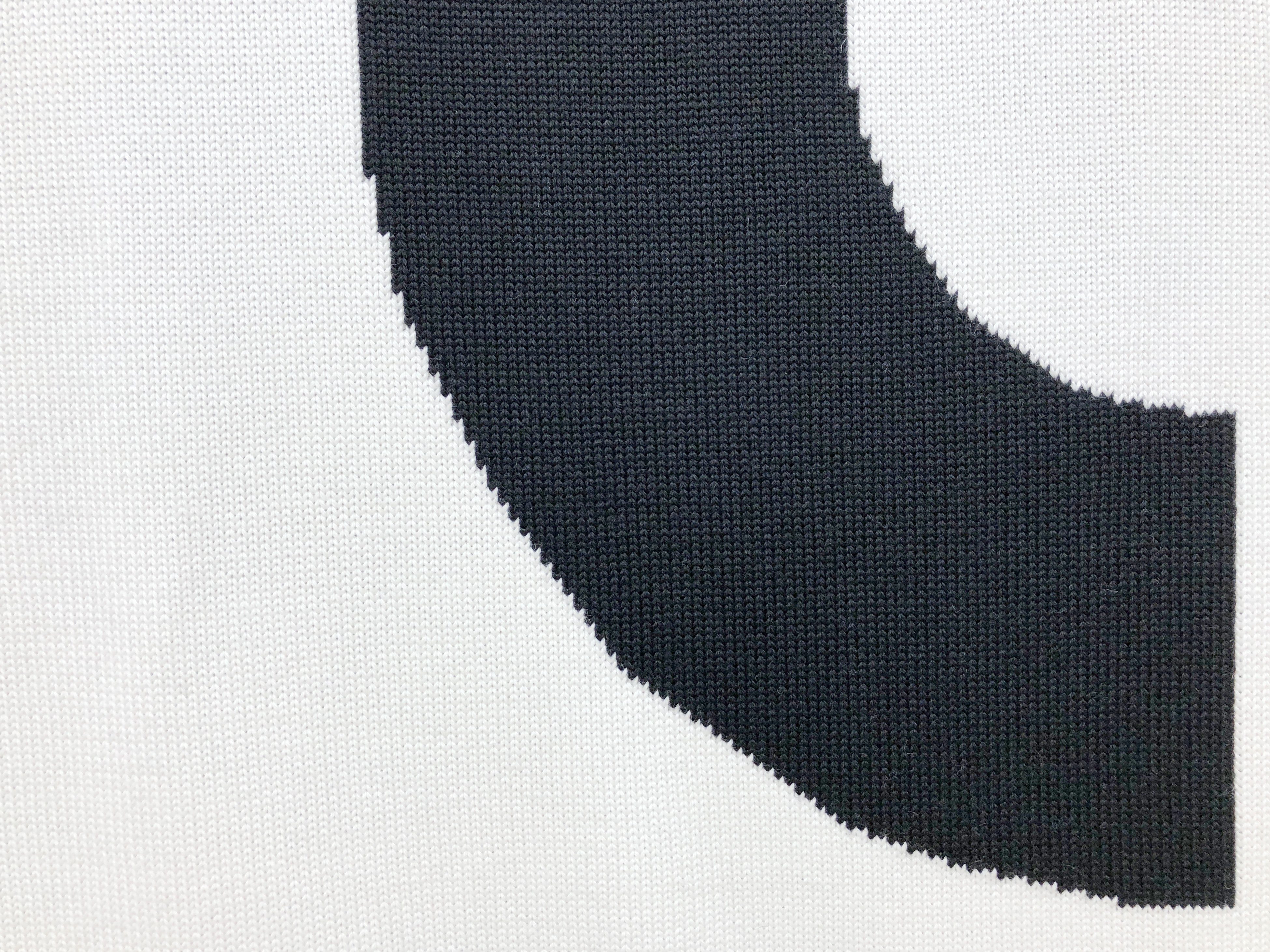 はむぞう ジョナサン モンクさんの個展を六本木のtaro Nasu タロウナス で見た シンプルでインパクトのある言葉を編み物で表現した作品による展覧会 美術史やフェミニズムに言及してる グラスゴー美術大学出身のコンセプチュアルアーティスト 10 2