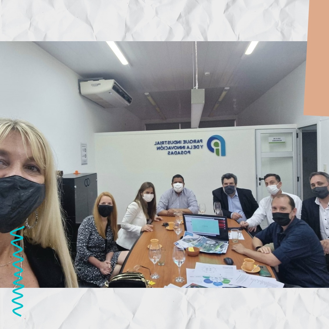 DecutRojas's tweet photo. 💬 Con @carlosjosevigo , @GabrielaAzar_ ,@gfalvarez  Aleandra Scafati y Ruben Veron visitamos el Parque Industrial y de Innovación. 
El futuro del presente de todos los misioneros. Misiones Innova, el futuro nos inspira.

@PIIPmisiones
@EscuelasRed https://t.co/XtBZebPIYB