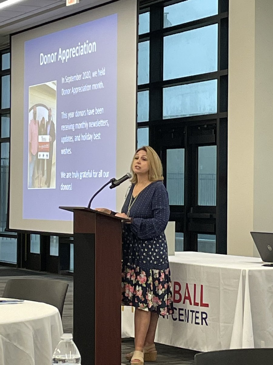 @WWJHCounselor Jennifer Fontenot sharing her success with the <a href="/TEF_TomballISD/">Tomball Education Foundation</a> innovation grant for the <a href="/TISDWWJHS/">Willow Wood Junior High</a> counseling program.   Thank you Jenny!   @WWJH_MrWilliams