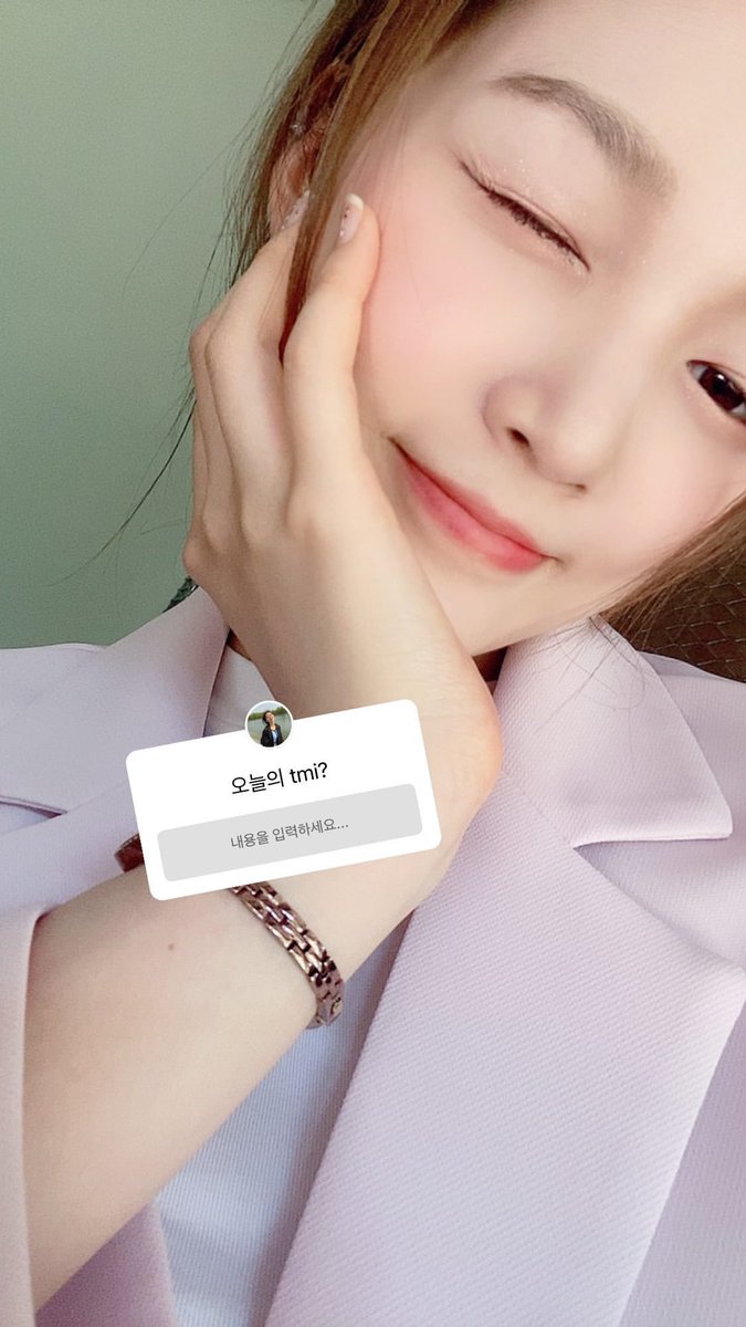 KHYERIMarchive's tweet photo. 혜림이 무엇이든 물어보세요 ᰔᩚ 
타래 .ᐟ.ᐟ #김혜림 https://t.co/j0Lp9AMuLE