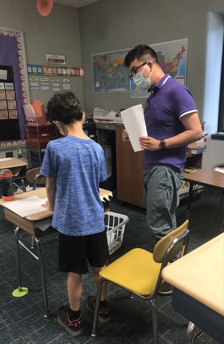 Sharon_Daley2's tweet photo. We are so happy to be back @ClearCreekMCCSC with our @IUSchoolofEd teachers. Catching up with some pics. https://t.co/g97cQhVGCd