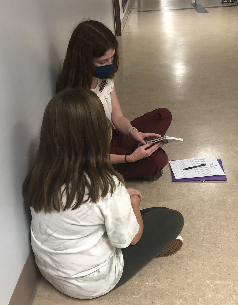 Sharon_Daley2's tweet photo. We are so happy to be back @ClearCreekMCCSC with our @IUSchoolofEd teachers. Catching up with some pics. https://t.co/g97cQhVGCd