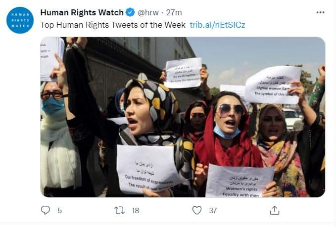 Afghan #sisterhood you are the light, taliban are the dark! Afghan sister you are the future and the rebirth of the Afghanistan. On your side  @donneperledonne <a href="/UDInazionale/">UDI</a> <a href="/CasaIntDonne_Rm/">Casa Intern Donne Roma</a> <a href="/QaderiHomeira/">Homeira Qaderi</a> @wppn2021 <a href="/unwomenafghan/">UN Women Afghanistan</a> <a href="/nonunadimeno/">NonUnaDiMeno</a> <a href="/VPivetti/">Veronica Pivetti</a> @afganistan6867
