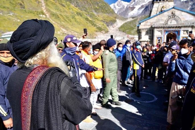 If there is one place that is geometrically congruent to the sound “Shiva,” it is Kedar. The Grace of #Kedarnath for sure elevates one's life to new possibilities. Blessings. -Sg #HimalayanJaunt