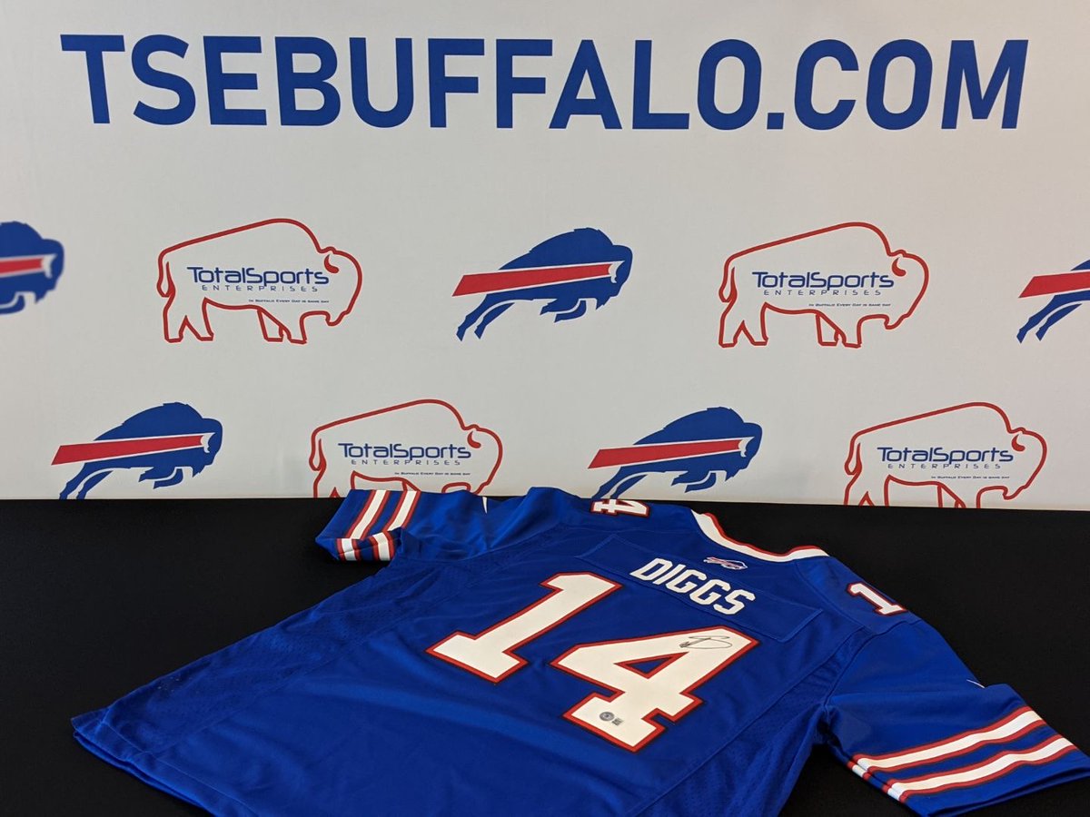 TSEBuffalo's tweet image. If @stefondiggs scores 2+ touchdowns AND the @BuffaloBills win today, we'll give a Stefon Diggs autographed jersey to someone who retweets this tweet AND follows us!