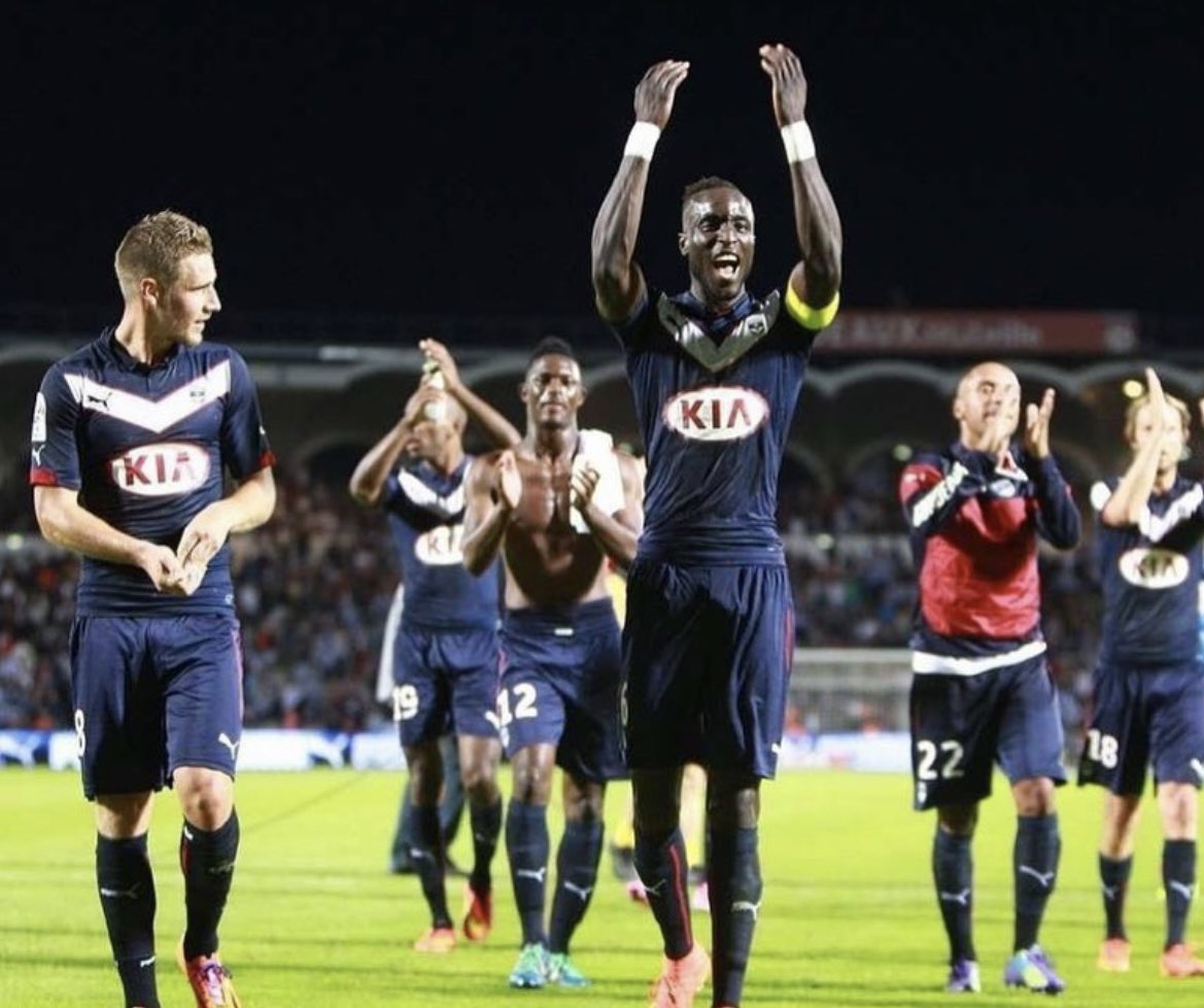 Joyeux anniversaire <a href="/girondins/">FC Girondins de Bordeaux</a> 140 ans 💙🤍