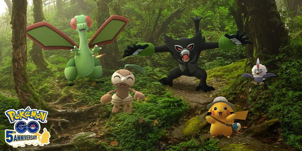 Couple of Gaming on X: #Zekrom will make it's debut in #PokemonGO today starting at 1 p.m. PDT! 🐉⚡️ Are you prepared to face this new #LegendaryPokemon? 💪🏻 / X