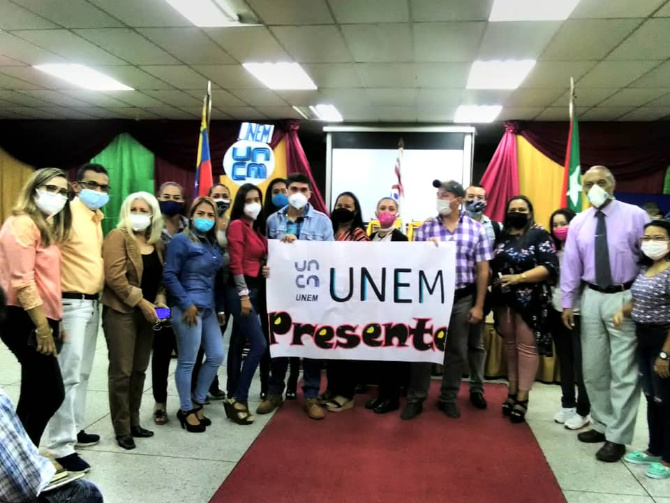 SomosUnem's tweet photo. #Gestión el equipo UNEM UTGU-TRUJILLO activos y presentes en el recibimiento del Ministro de Educación Universitaria  Cesar Trompiz en el taller de "Liderazgo del Docente Universitario"

@soyCesarTrompiz #RumboAlBolivarDigital https://t.co/dkRX7dB9U9