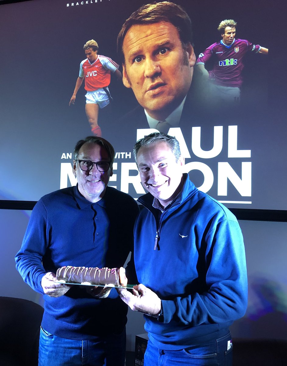 BrackleyTownFC's tweet image. It’s a happy Birthday to gaffer Kevin Wilkin - here presented with his birthday cake by Paul Merson #wearebrackley