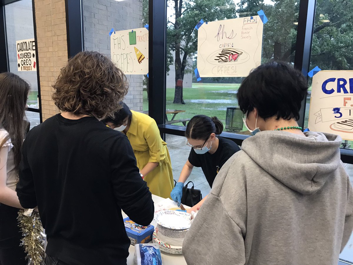 KO French tweet media