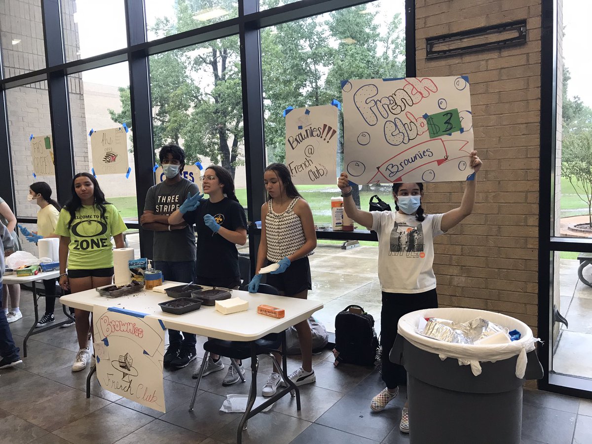 KO French tweet media