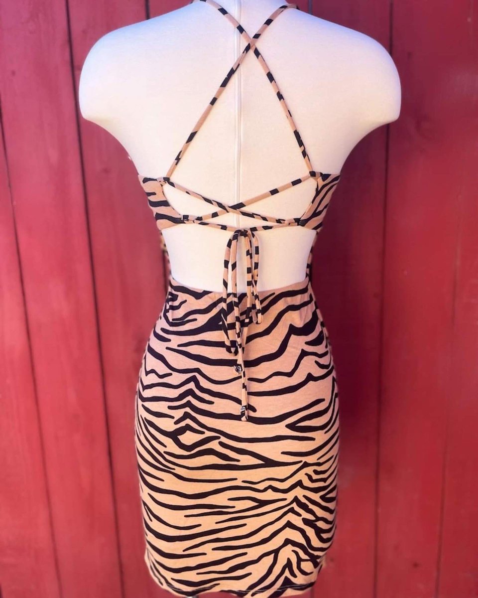 ShoppeSassy's tweet photo. Way 2 Sexy Dress🤎 Available Now Link in Our Bio! 
.
.
.
#style #dresses #sexydresss #ootdfashion #outfit #fyp #explorepage #oftd💕 #outfitoftheday #fashionstyle https://t.co/kRmf8IEFgD
