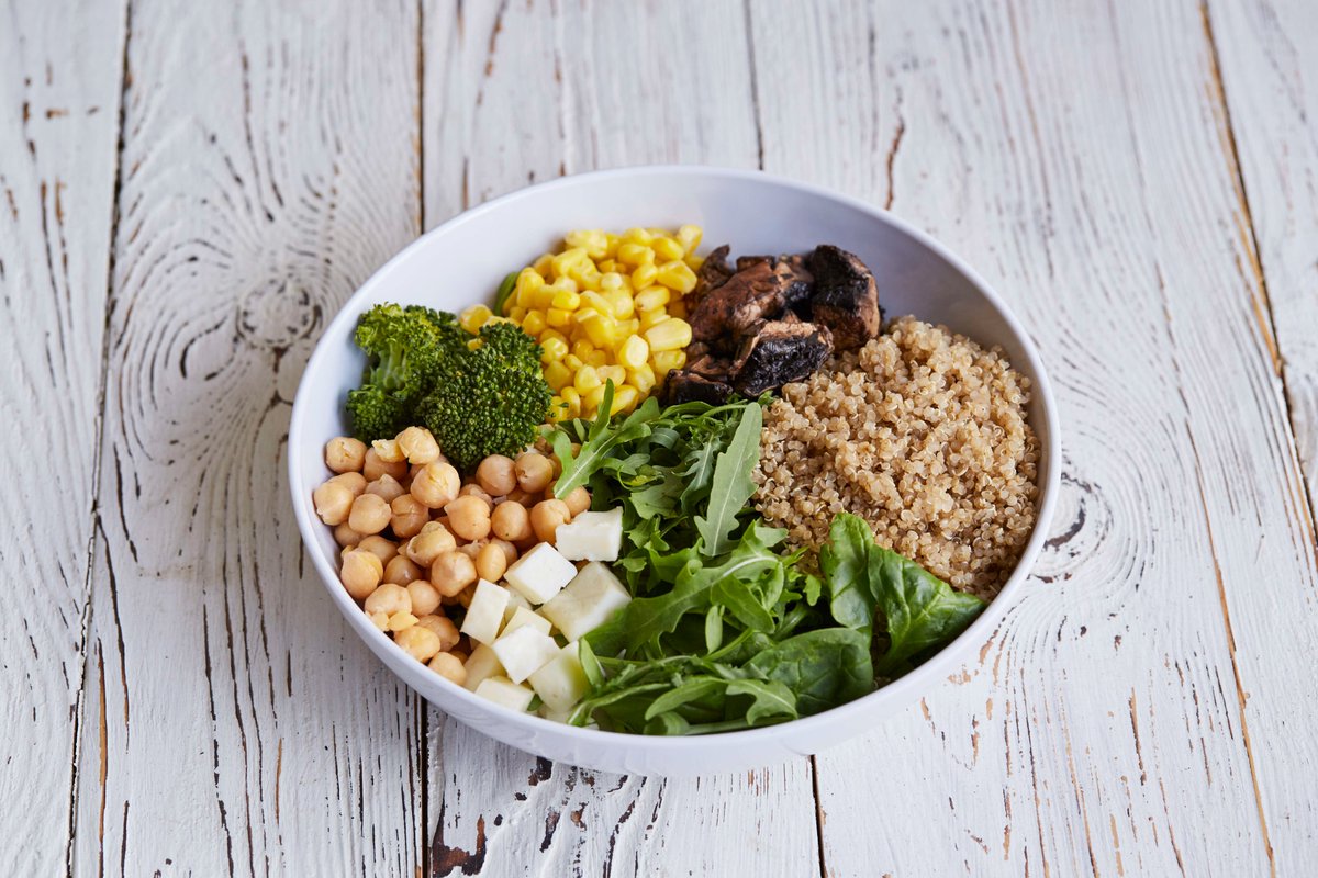 wearesquirrel's tweet photo. Happy World VEGETARIAN Day!💚
Celebrate all things veggie with our flavour-packed Squirrel favourites, from the colourful Ginger Spice grain bowl to our healthy Hey Pesto salad! Order yours tonight via #Deliveroo 🐿️ #WeAreSquirrel #WorldVegetarianDay https://t.co/rdWcVYPkQw