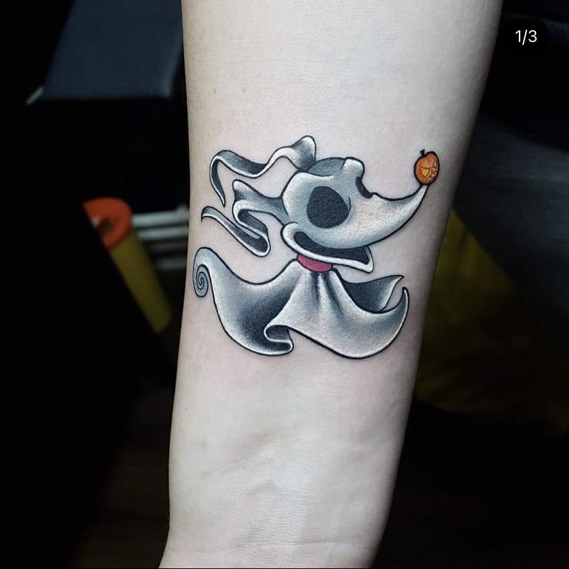 MysticMarshh's tweet photo. Matching Zero tattoo got with my friend a few years ago 😎
#TheNightmareBeforeChristmas #Zero #JackSkellington #TNBF https://t.co/ZT9iUn4lA9