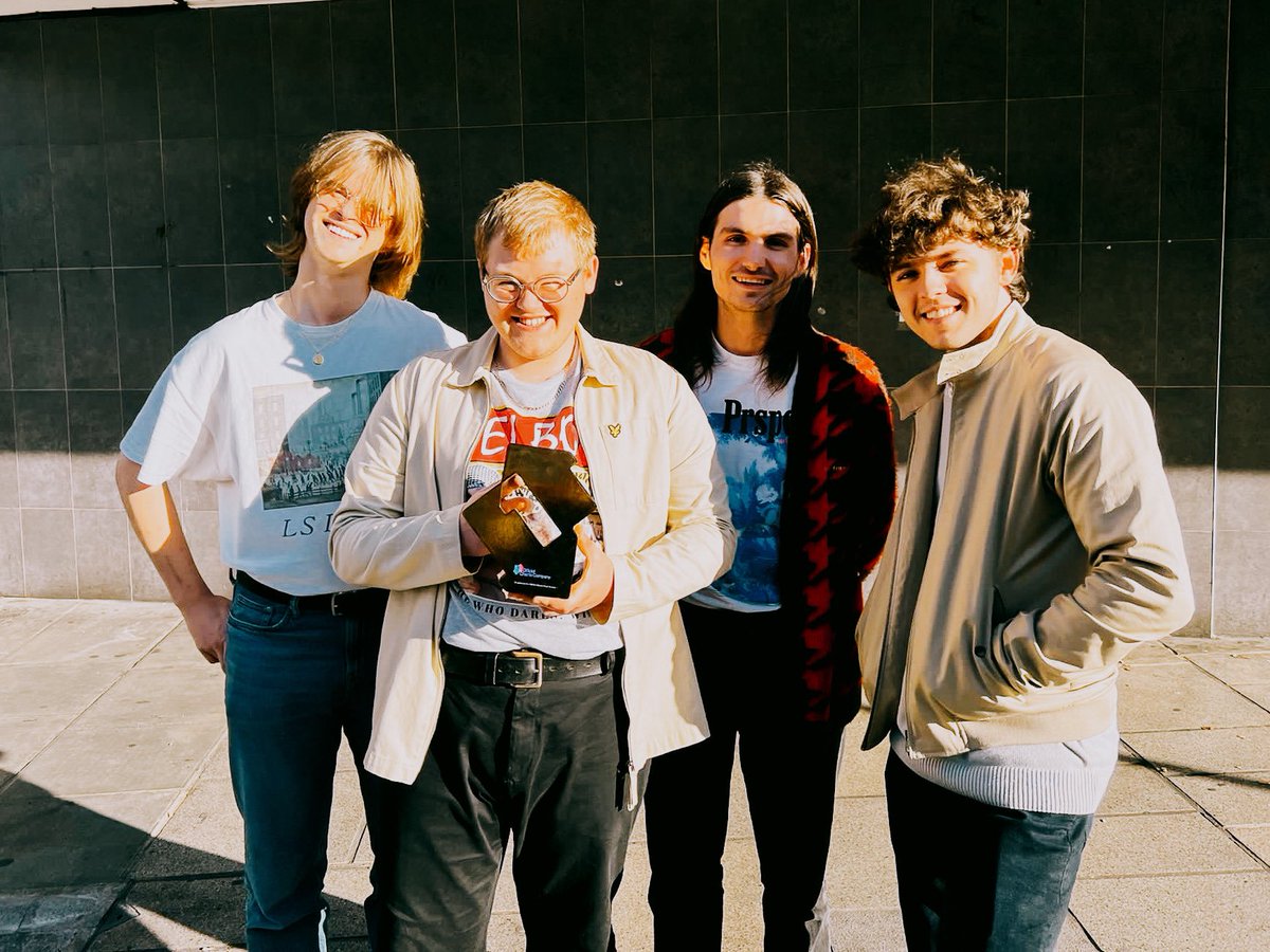 TheLathums's tweet image. This ones for our families who believed in us all the way from the start, for all our friends who have supported us along the way, and most importantly every single one of you, without you our lifelong dream wouldn’t be possible. Guitar music is back where it belongs x