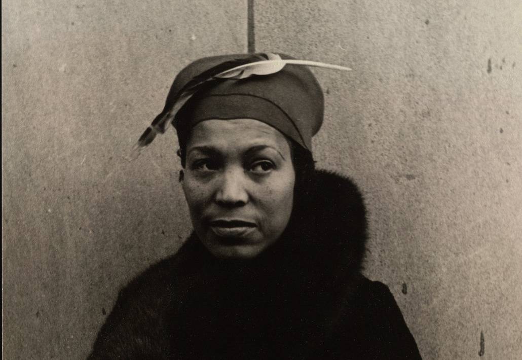 WomenRead's tweet photo. "There are years that ask questions and years that answer."

Zora Neale Hurston #ReadMoreWomen https://t.co/np5dUmFVsh
