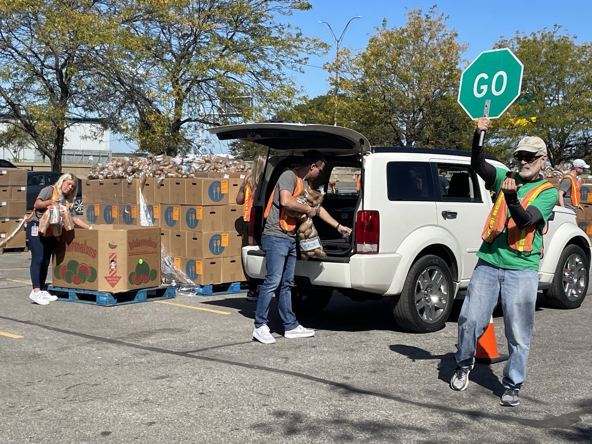 CleFoodBank tweet picture