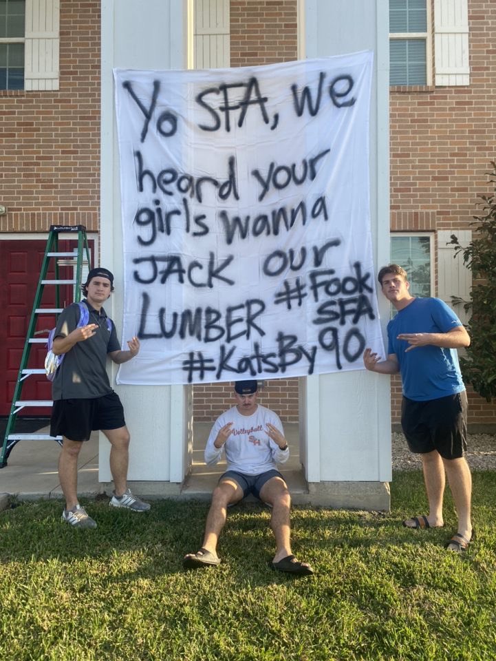 SHSUbarstool's tweet photo. lmaooo @SFABarstool https://t.co/y06bFQLqvS