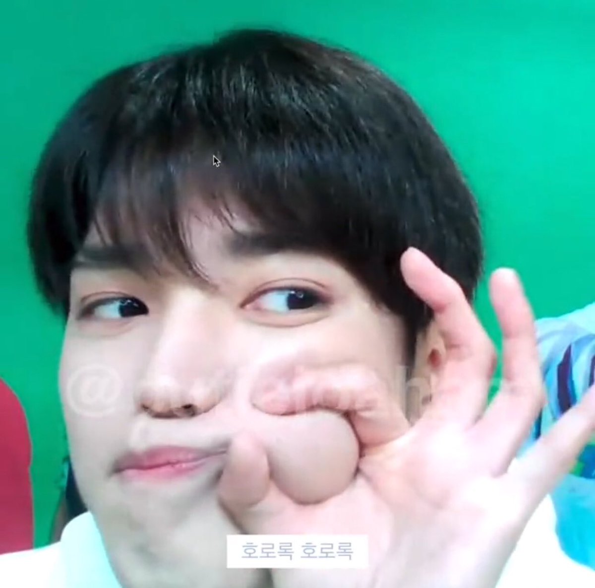 haesoonie's tweet photo. https://t.co/wfgWrN1S4q