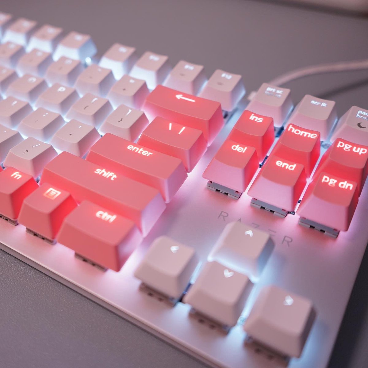 epheon's tweet photo. 2ヵ月前にキーボードを買い換えた。 https://t.co/JUoLLe5lb3