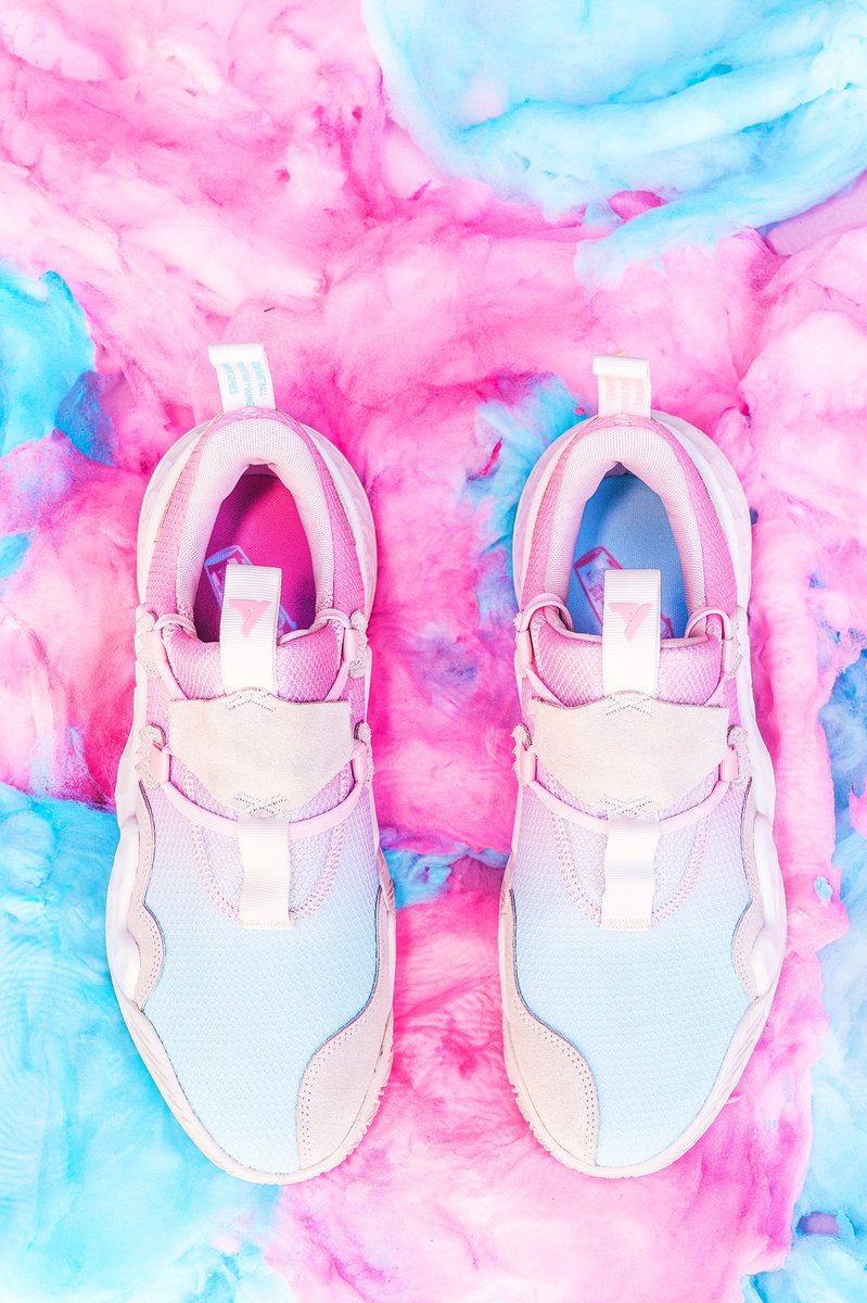 TheTraeYoung's tweet image. It’s back !!👀
After completely selling out on my birthday, the limited release of #TraeYoung1 Cotton Candy is back in stock!! Get your pair now❄️🤍
@adidasbasketball #AlwaysRemember 
#createdwithadidas 

a.did.as/TRAEYOUNG