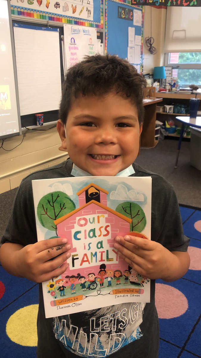 Kicking off <a href="/YaBoyJHow/">Josh Howard</a>’s October Book Bingo with a book that starts with an O! #PKEPANTHERS