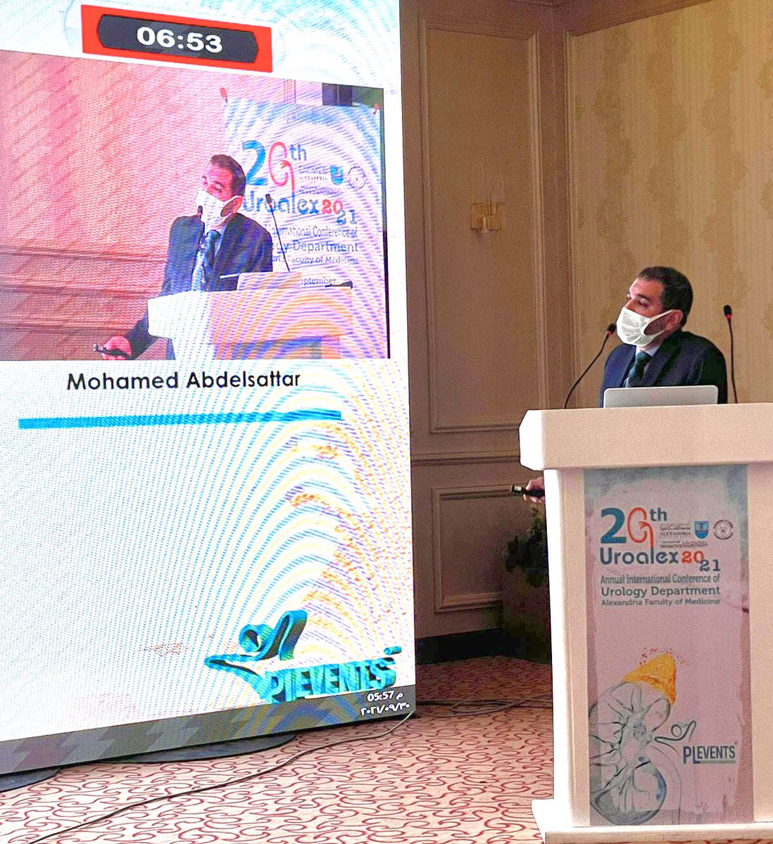 sharaf20581's tweet image. @ALEXURO9 🇾🇪 #uroalex2021 #ESOU presenting alexandria experience in the field of PN in large RCC, a hint about kidney sparing in UTUC   @Uroweb @GGiannarini @UroMoschini .. more and more success dears 👏👏