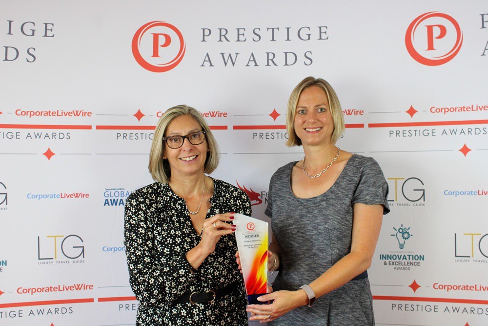 No1Homefinder's tweet photo. On a sunny September day Chiltern Relocation were invited to accept our Prestige Award for Best Relocation Provider 2021-22.
https://t.co/uqjjFwEc6U
#prestigeawards #RelocationServicesProvider #ChilternRelocation #RelocationProvider202122 #SuccessStories #ChallengingTimes https://t.co/zYNvJpZAmN