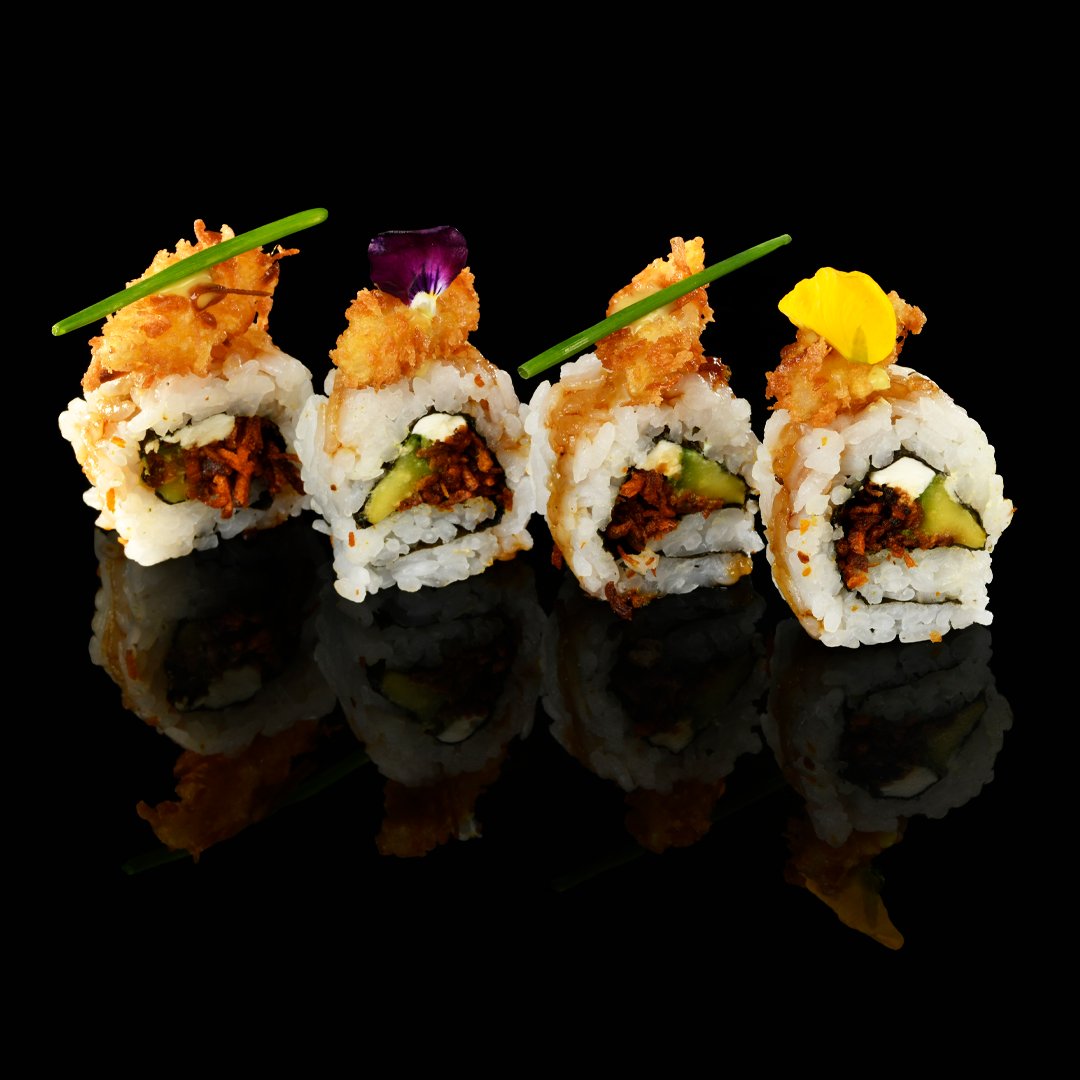 PFChangsCol's tweet image. En P.F Chang&apos;s somos expertos en hacer combinaciones que te encantarán 🥢 ¿Con cuál cóctel probarías nuestro Baby Squid Roll? No te quedes sin probarlos, ¡te esperamos!​

#PfChangsCol #Sushiologia #SushiBogota #RestaurantePfChangs