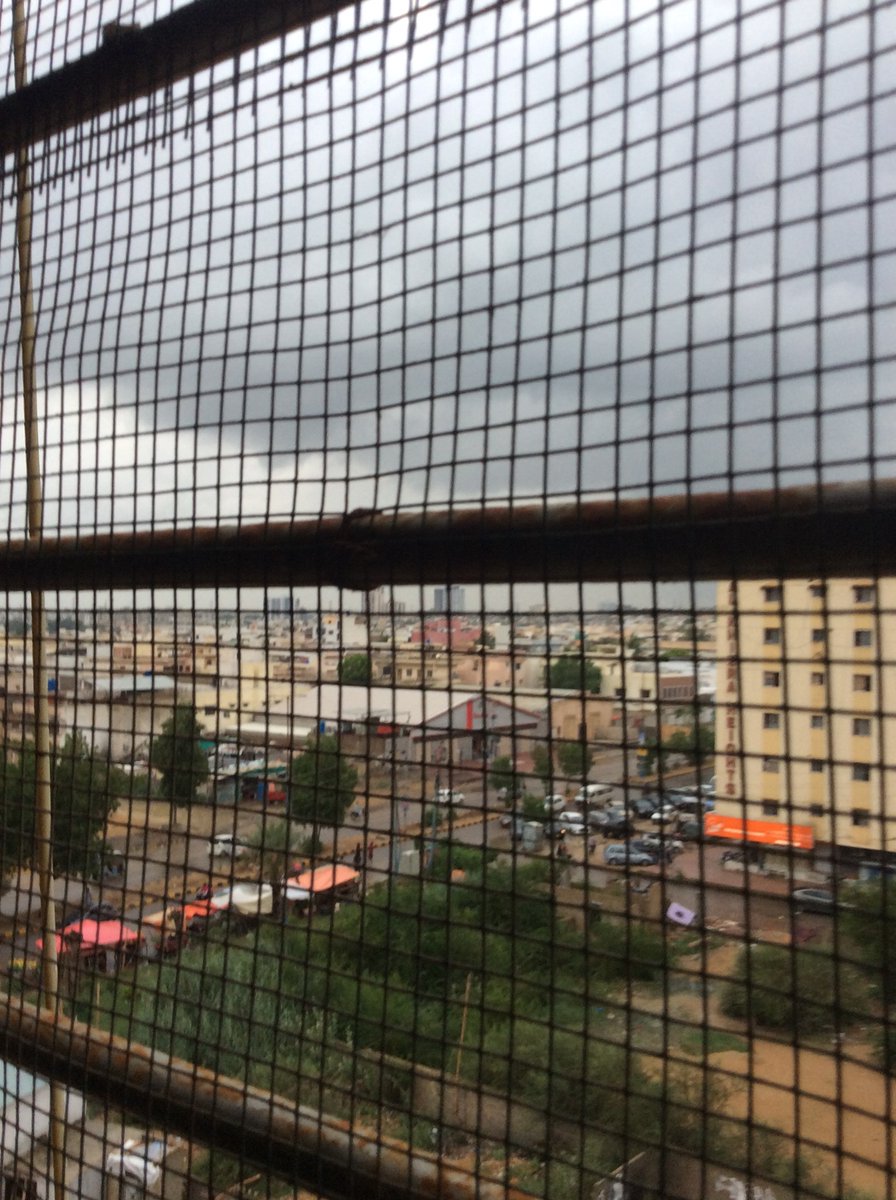 sbec_rcmdp's tweet photo. AFTER #ThankfulThursday #Peaceful #FridayFeeling #Cloudy weather of Karachi. #Karachities Enjoy Blessed Peaceful Friday.  
#CycloneGulab #Karachi #coastalareas #Highalert #RainEmergency https://t.co/5pJcIw6CxS