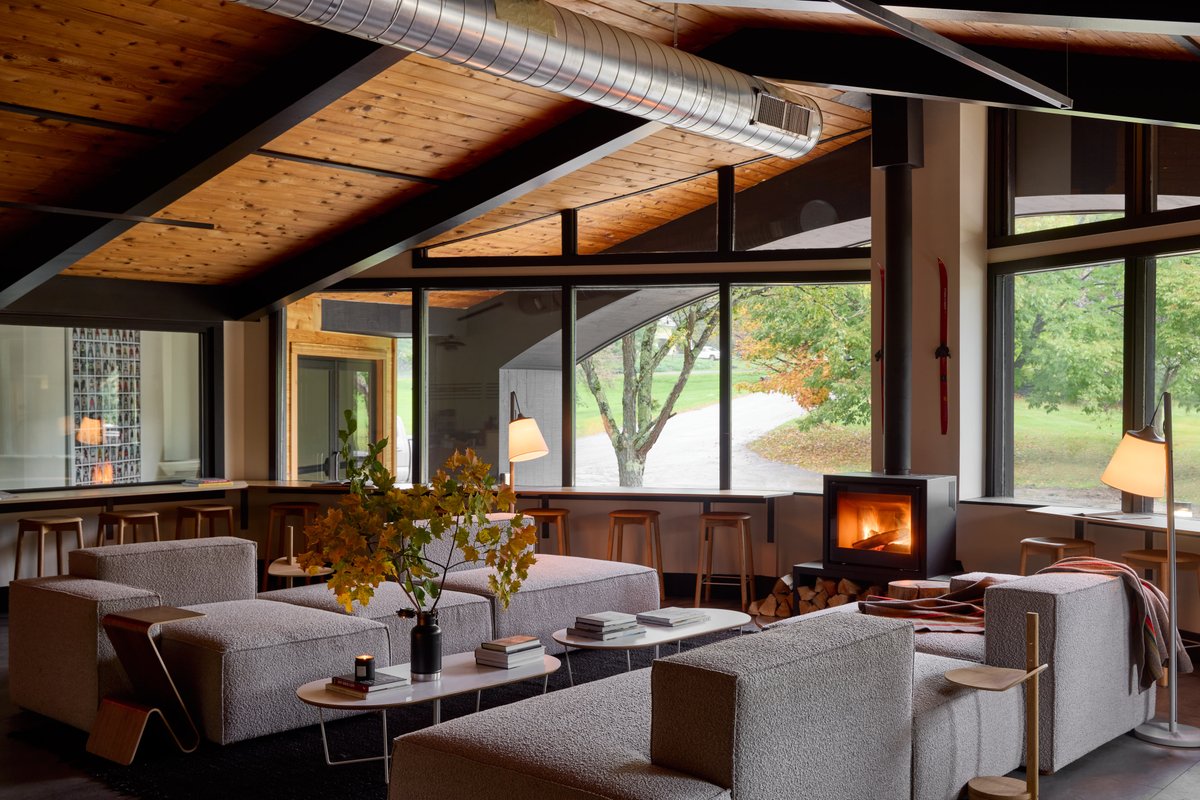 Bluebird Hotels tweet media