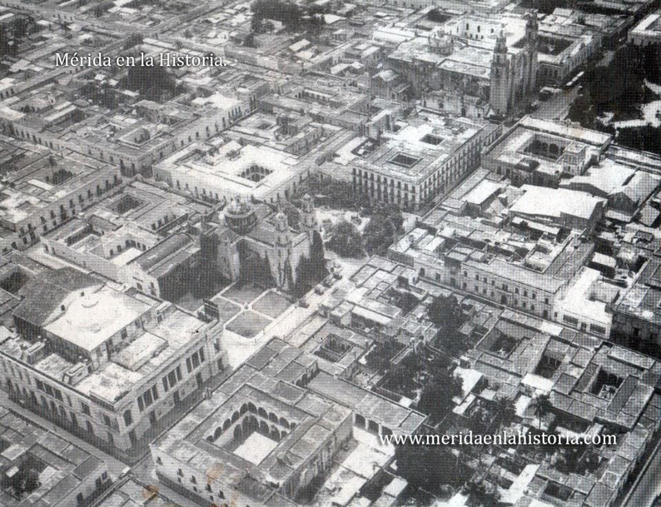 <a href="/mapachestec/">@MAPACHESTec</a> <a href="/IT_Chetumal/">TecNM - Chetumal</a> <a href="/SugeyCouoh/">Sugey Vargas Couoh</a> <a href="/saori_rosel/">Saori Rosel</a> <a href="/vas_castillo/">vas castillo</a> <a href="/_MariaRangel14/">Maria Rangel</a> #BuenosDíasATodos Felicidades a los #Arquitectos en su día. "Todo es diseño y la calidad de éste, influye en la calidad de vida."©#Anónimo <a href="/CesaCampusC/">CESA Campus Cancún</a> <a href="/FrankFloresC_/">Frank Flores</a> <a href="/TheAlanAlexis/">Alan Alexis Juarez 🔥</a> <a href="/EdgarUl60127323/">Edgar Ulises</a> <a href="/ulises_mandujan/">Ulises Ballesteros 👑</a> <a href="/Hugousky/">Hugousky</a> <a href="/Nahum_091091/">Nahum</a> <a href="/pat_arsenio/">Arsenio Pat</a> <a href="/emonzon027/">Eduardo Monzon</a> <a href="/arquitecto_mx/">Victor Sánchez Ruz</a>