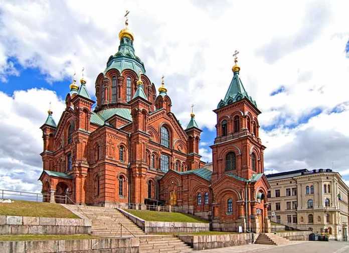 Uspenski Cathedral is the primary place of worship for the Orthodox Parish of Helsinki,and the largest Orthodox temple in Northern and western https://t.co/7WUPfL9EMw was designed by Russian architect and built during the 19th century. https://t.co/7B2JXA8Dz8