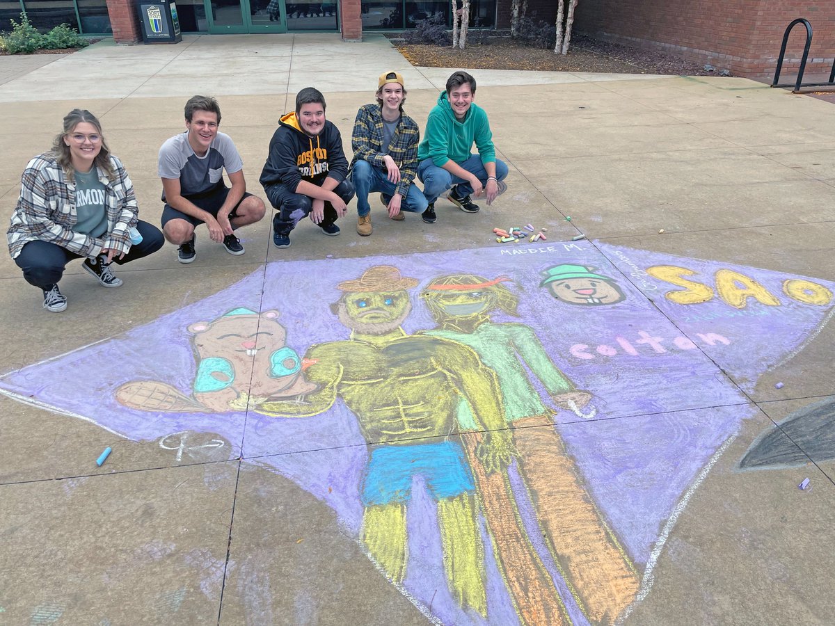 ChamplainEdu's tweet image. Look at the TALENT 😍 🎨 Congrats to this year's annual Spirit Week Sidewalk Chalk Drawing Competition winners! #CampChamp

1️⃣ 🏆 Madeline Kane '24
2️⃣ Primrose Kirk '25
3️⃣ Crystal Wong '22
