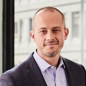OakStreetHealth's tweet photo. Inviting residents and providers to our first "Fireside Chat" on October 6th @ 6pm (CDT)! Our Co-Founder &amp; CMO, Griffin Myers will discuss value-based care, our rapid growth plans &amp; benefits/support for OSH providers. #JobsAtOSH Email providerservices@oakstreethealth.com to RSVP! https://t.co/ErRVnQxkPs