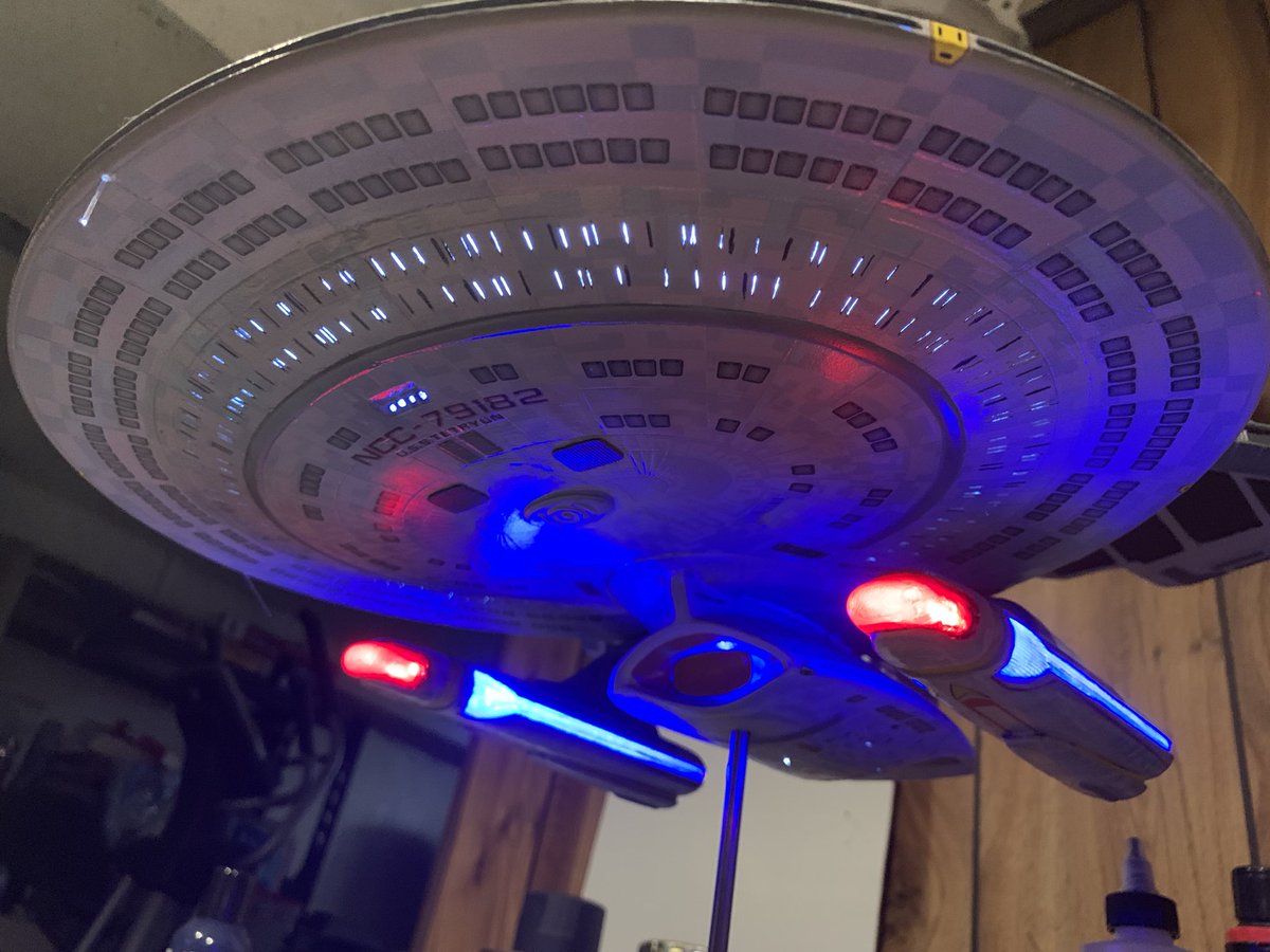BHGKurama's tweet photo. After many long months of on and off work, I have finished the Nebula-Class variant the USS Tetryon! #StarTrek #StarTrekModel #1400Scale #NebulaClass #Tetryon https://t.co/Sw0dRGvbPZ