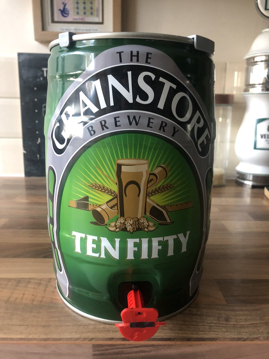 houghton27's tweet photo. .@thegrainy fantastic food and comedy night last night 👍🏻and theses take outs are the way forward if you live an hour away , because you can’t beat drinking from the font #rutland https://t.co/p2r1dMFu53