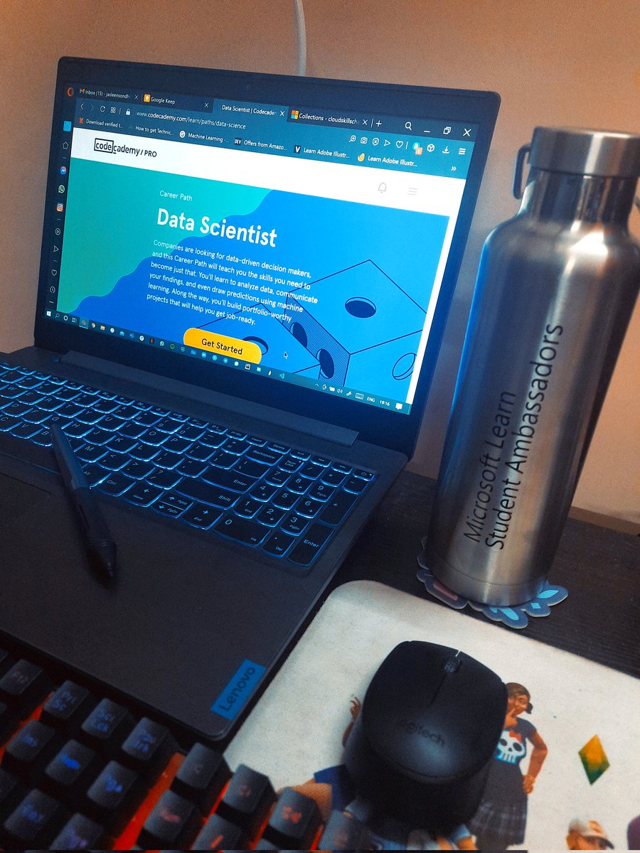 jasleen101010's tweet photo. 💕 Social Media Challenge Time💕
Yes, I show off my MLSA bottle like a trophy on my desk😂🌻
#TweetingFrom #India 
#OSDHour1 #GraceHopperOSD https://t.co/IsVwaTj2Ly