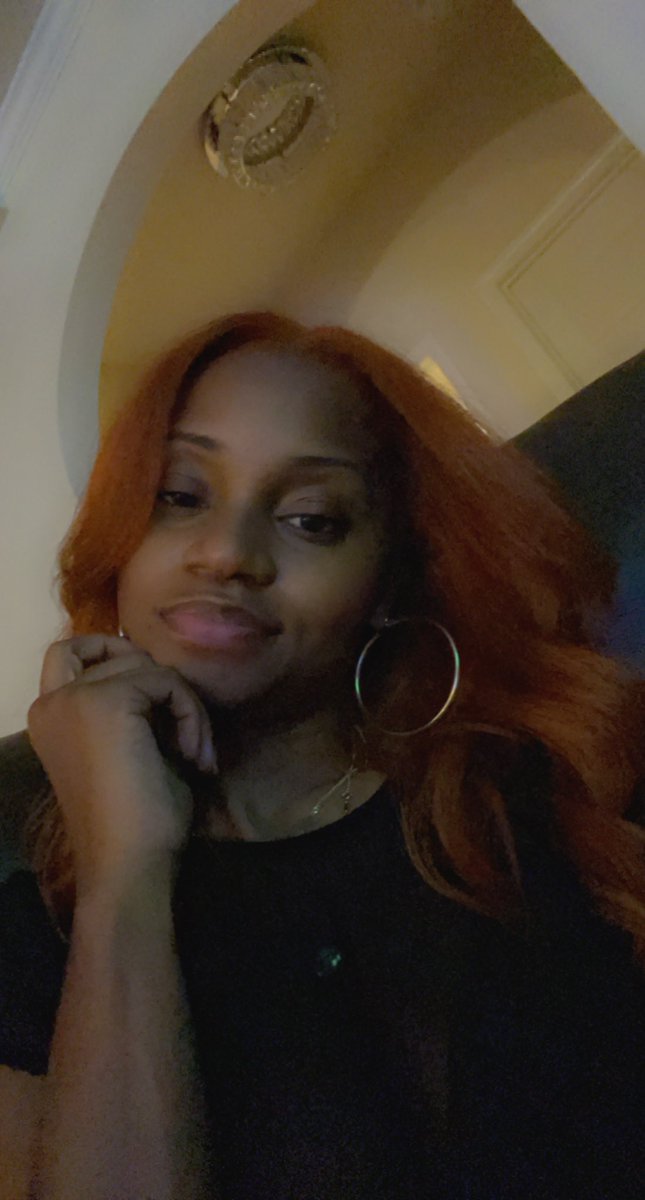 PrettyMycki's tweet image. Big Red..